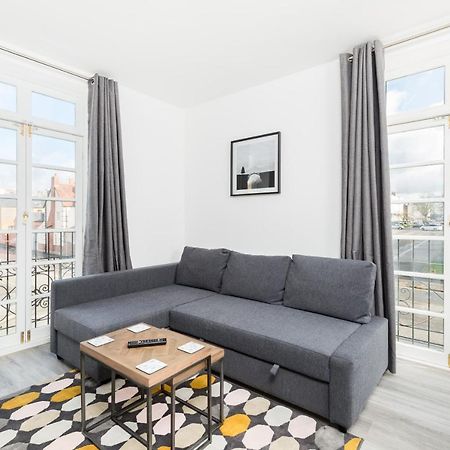 Marvel Apartments ليمينغتون المظهر الخارجي الصورة