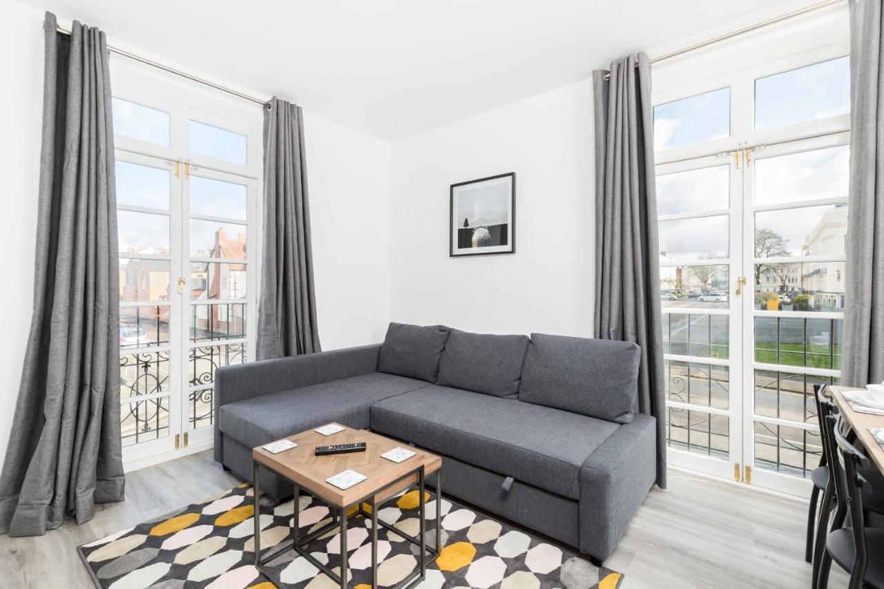 Marvel Apartments ليمينغتون المظهر الخارجي الصورة