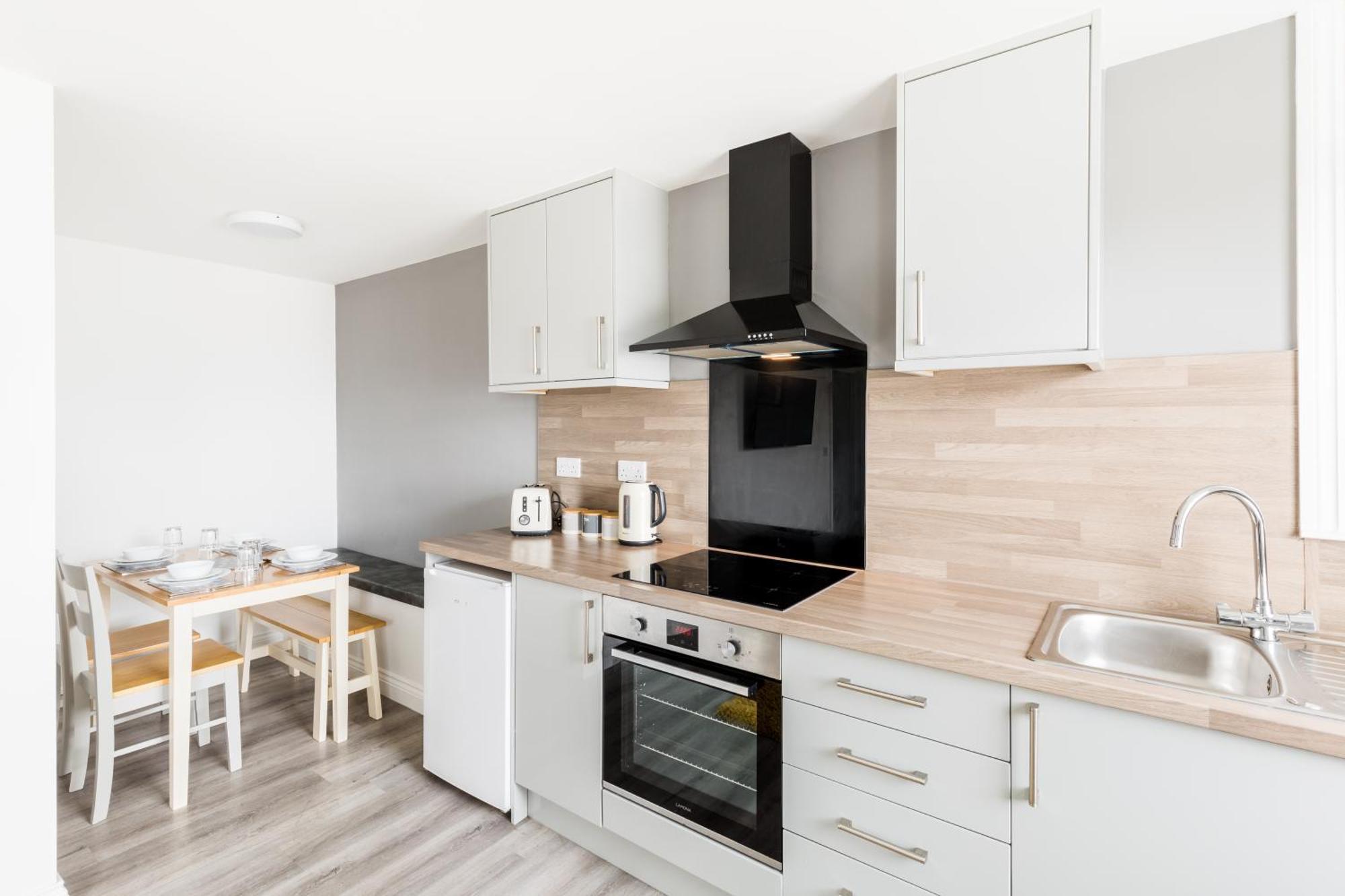 Marvel Apartments ليمينغتون الغرفة الصورة
